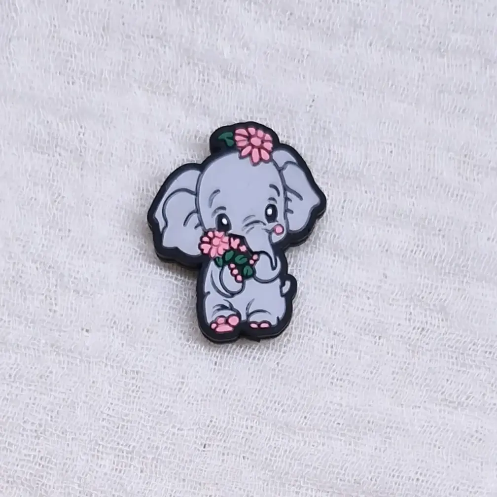 Elefant mit Blume