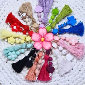 🎀Schlüsselanhänger mit Quaste💗